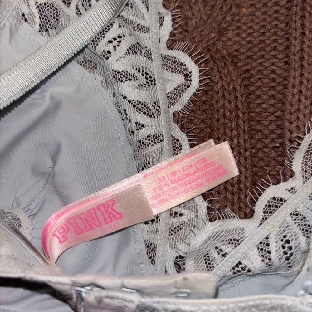 VS PINK underwire bralette - Picture 3 of 3